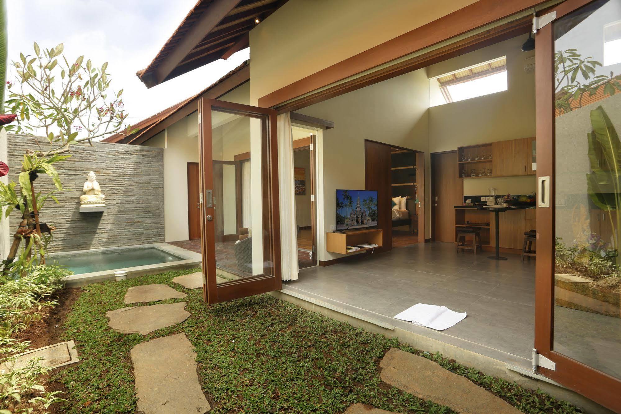 Desa Di Bali Villa *